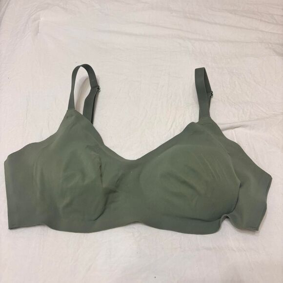 AERIE Seamless Hunter Green Women's Medium Comfortable Adjustable Initmates Bra - Picture 1 of 2